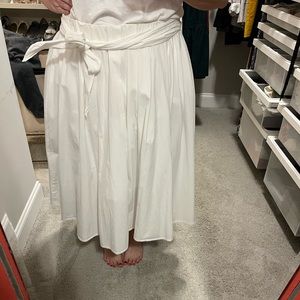 White full midi skirt with attached bow belt Eloqui 20